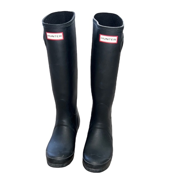 Hunter Original Black Matte Tall Rubber Rain Boots - Picture 2 of 10